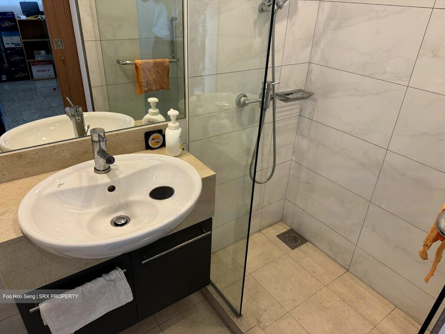 Clarke Quay MRT (D1), Office #451971551